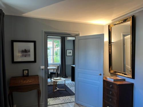 Le deux-pièces du Clos du Bourgage (Le deux-pieces du Clos du Bourgage) in Saint Etienne Sous Bailleul