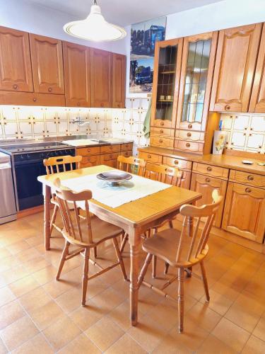 кухня, Iolanda Apartment in Чіусі