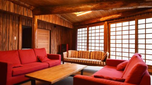 Forest Inn Sangoro