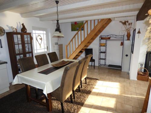 Ferienhaus Natur Erholung Pur - Mecklenburgische Seenplatte - zwischen Müritz und Ostsee, Dargun (Foto 5)