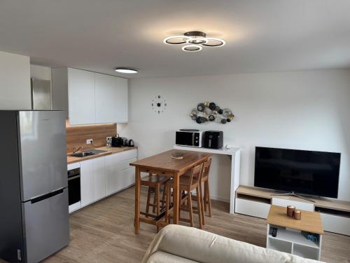 Le charme aux portes de Paris in Боньойл-сюр-Марн