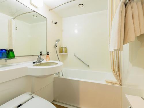 Onomichi Kokusai Hotel Room Type - Quadruple Room