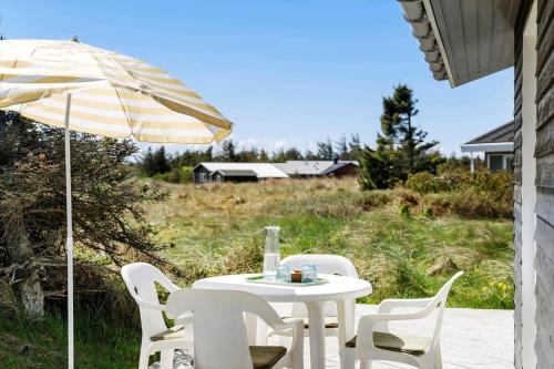 LK1992-Lokken-Redningsvejen-Syd-49 in ฮวอรุป คลิต