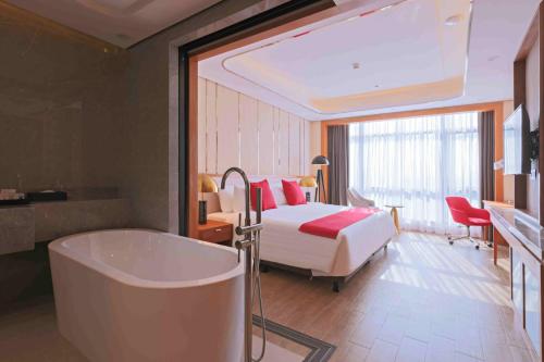 room detail thumbnail 1