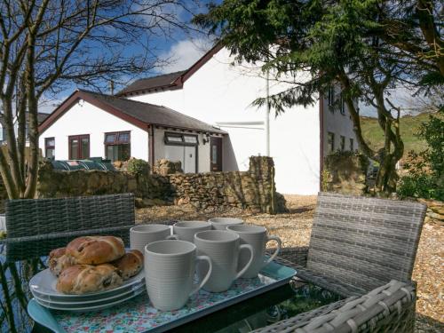 Iekārtas, Modern Character Welsh Cottage with Garden - Pass the Keys in Pen-y-sarn