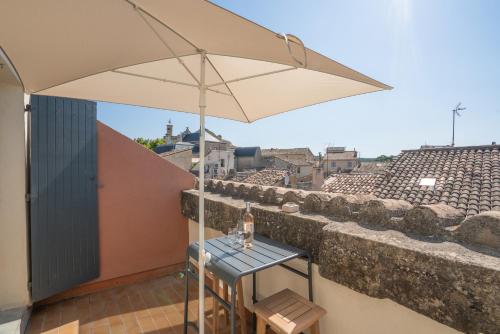 Sur les toits d'Uzès YourHostHelper