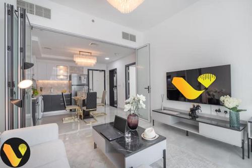 Vogue Stylish One Bedroom Apartment With Balcony And Full Amenities in Al Furjan Dubai Next to Metro Station, Dubaj (fotografie 7)