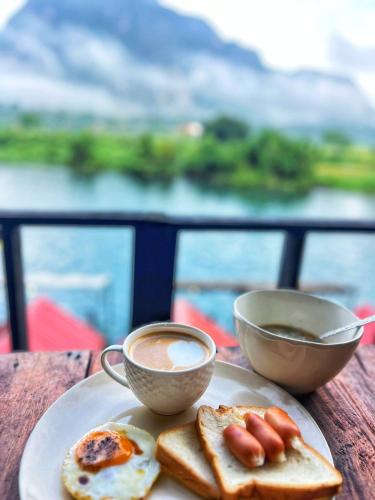 Comida y bebida, Ban Hao Riverstay Muang Fuang in Muang Fuong