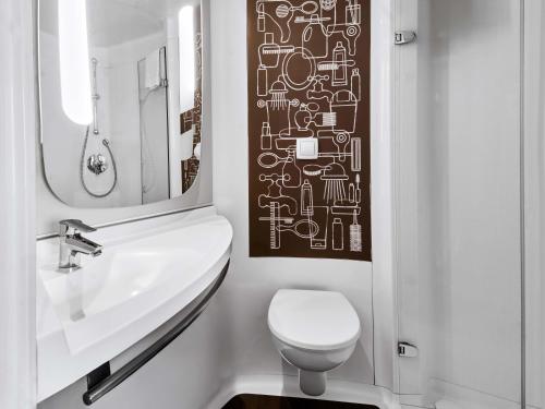 ibis Frankfurt City Messe - image 12