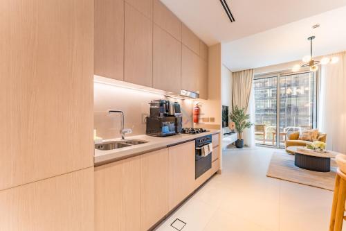 Luxury 1BR Stay, Connected to Dubai Mall and Burj Khalifa, Vida Dubai Mall Tower 2, Downtown Dubai by Deluxe Holiday Homes, Dubai (Foto 4)