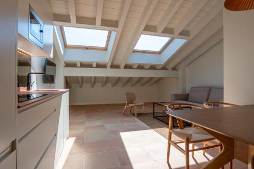 MásTinas (MasTinas) in 烏恩基拉