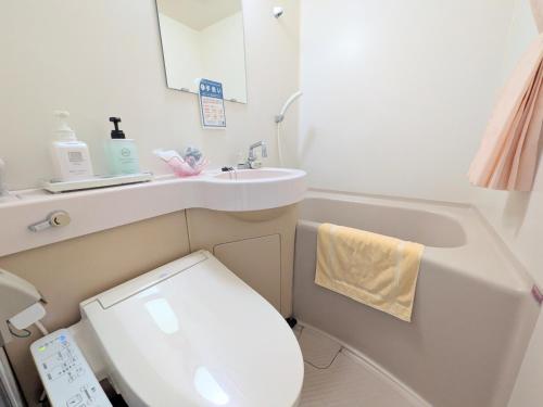 room detail thumbnail 2