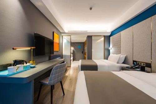 room detail thumbnail 1