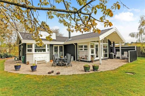 13335-Vig-Hojen-5 in Vig
