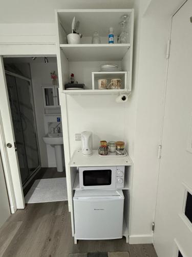 En-suite Room with Independent Entrance., Эдинбург (фото 8)