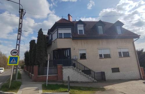 . Malomrév Apartmanház Baja