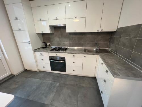 Chocolad HOUSE на вул Шевченка 80а in คาเมียนกา