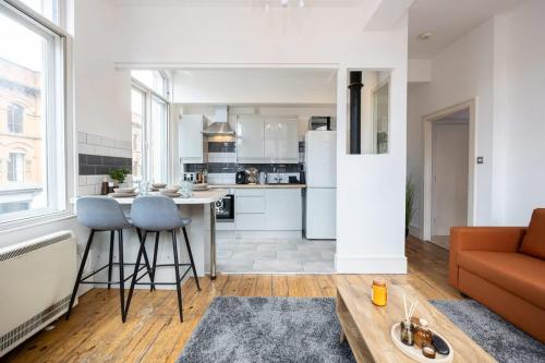 2 Bed City Centre Flat Sleeps 6, Манчестер (фото 5)