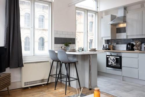 2 Bed City Centre Flat Sleeps 6, Манчестер (фото 7)