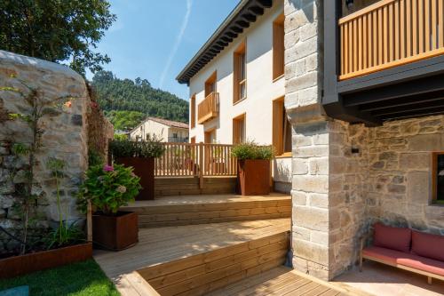 MásTinas (MasTinas) in 烏恩基拉