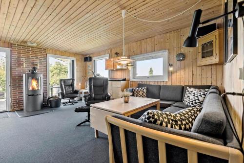 8581-Glesborg-Havneovej-16 in Bonnerup