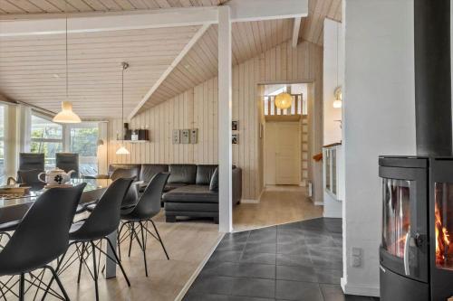 8840-Glesborg-Strandskadevej-12-a in เฟียลเลอรูป