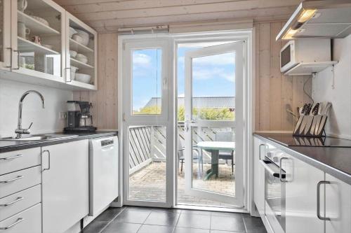 8840-Glesborg-Strandskadevej-12-a in เฟียลเลอรูป