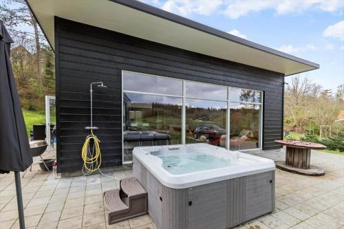 8476-Ebeltoft-Skovvangsvej-1-C in คราเคร์