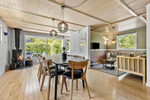 84239-Ebeltoft-Uglevej-15 in Oer Strand