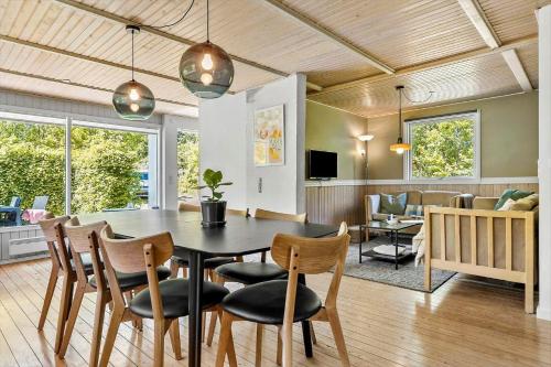 84239-Ebeltoft-Uglevej-15 in Oer Strand