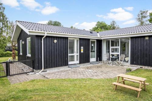 84247-Ebeltoft-Skovmarvej-13 in Vibaek Strand