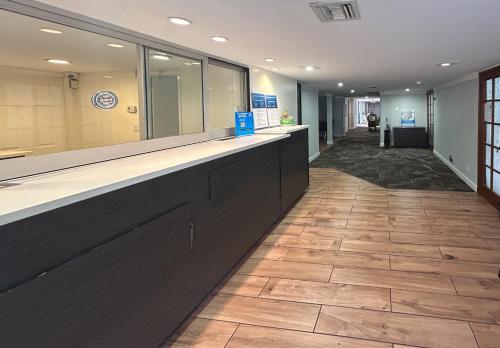 Studio 6 Suites Buena Park, CA - Anahiem/Near Maingate Knotts – Buena Park, CA