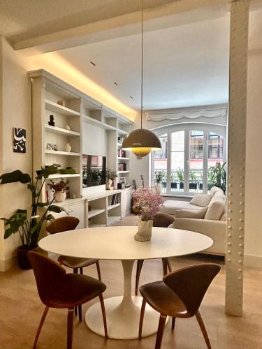 Apartamento moderno con parking incluido, Bilbao