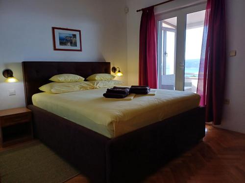 VILLA LEO - private pool - seaview - pets welcome - luxury villa on 1000 m2 in Dugi Rat
