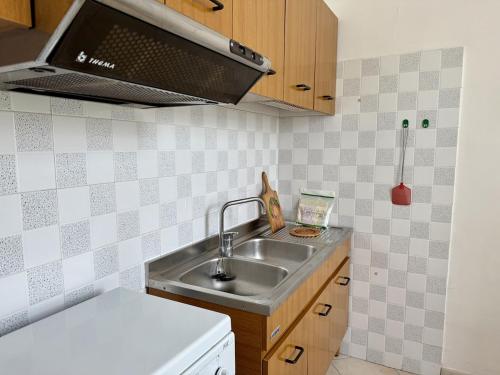 ห้องครัว, A Beautiful Typical Flat - CasadeRina - by Host4U in ปอร์โต เมาริซิโอ