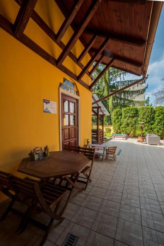 balcon/terasă, Rigo Lak in Centru oraș Miskolc