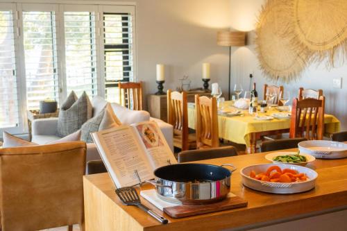 Patogumai, MOS- Palmiet in Kleinmondas