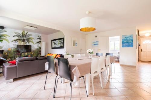 Évasion entre Seine et forêt (Evasion entre Seine et foret) in 沃勒佩尼