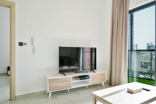 Stylish 1BR Retreat Huge Balcony, Dubai (foto 6)