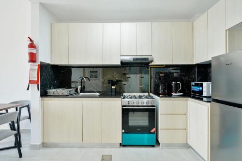 Stylish 1BR Retreat Huge Balcony, Dubai (foto 4)