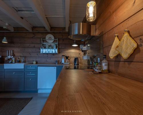 Cozy older house in scenic surroundings in Лаєрвік