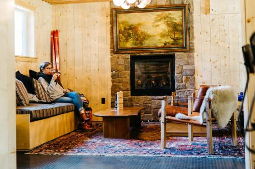 73874515 The Coachman Hotel
