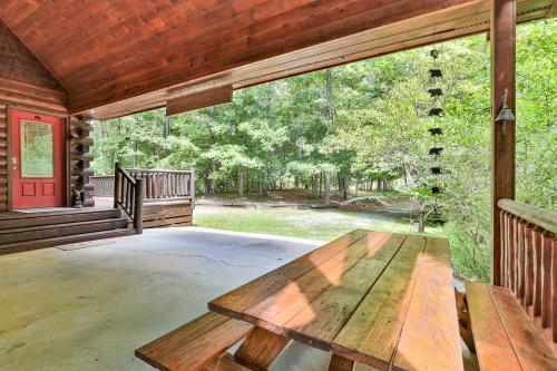 DANCING BEARS CABIN - Secluded 3-Bedroom, 3.5-Bath Luxury Cabin with Hot Tub, Mineral Bluff (Foto 6)
