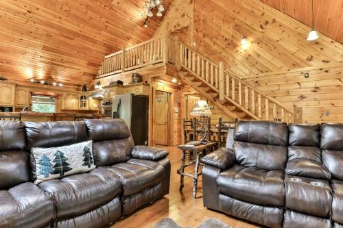 DANCING BEARS CABIN - Secluded 3-Bedroom, 3.5-Bath Luxury Cabin with Hot Tub, Mineral Bluff (Foto 11)