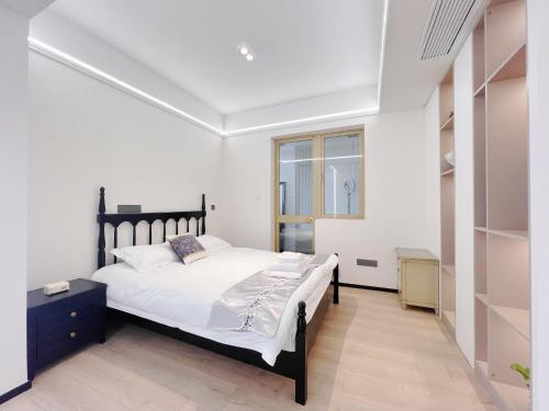 500-square-meter river view luxury home with elevator access near Yu Garden, Shanghai (photo 6)