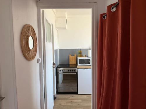 مدخل, Studio cosy en hypercentre de Louviers in Louviers