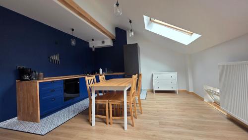Anthracite Apartment on Felicjanek Street by CityBeat, Cracovia (foto 4)