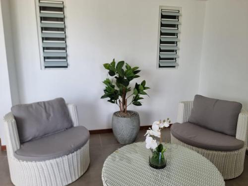 Logement bien équipé et tout confort (Logement bien equipe et tout confort) in Le Saint-Esprit