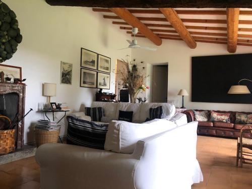 Wonderfull counrty villa, views on sea & Capalbio in Капальбіо