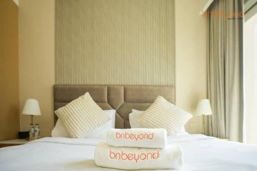 Burj Khalifa Light Show from your Bed - image 7